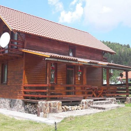 Hunor-Magor Vendégház Izvoare (Harghita) Exterior foto